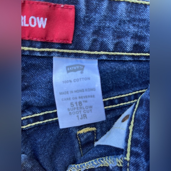 Vintage Y2K Levi’s 518 super low rise boot cut flares, dark wash. Jr size 1 - Picture 6 of 11